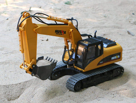 ferngesteuerter-rc-bagger